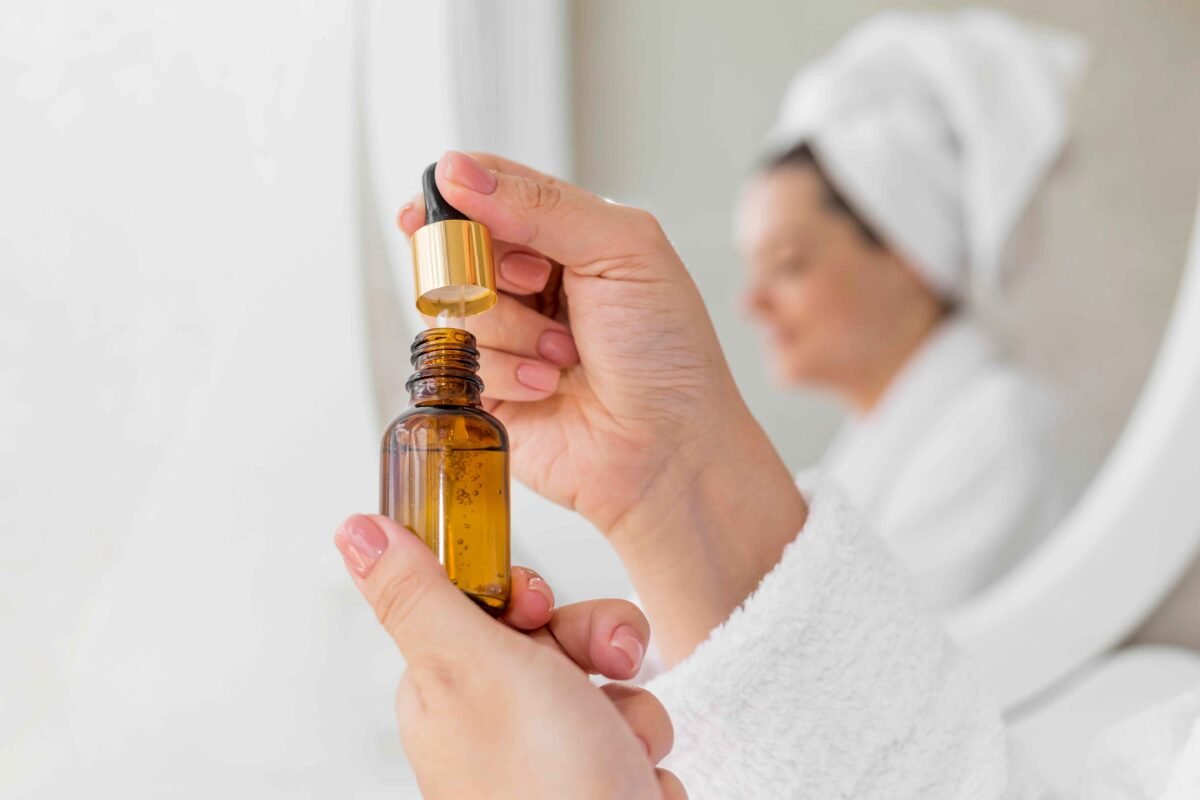 Pure Absolute Oils by RDS ENTERPRISES extracted from flowers and botanicals