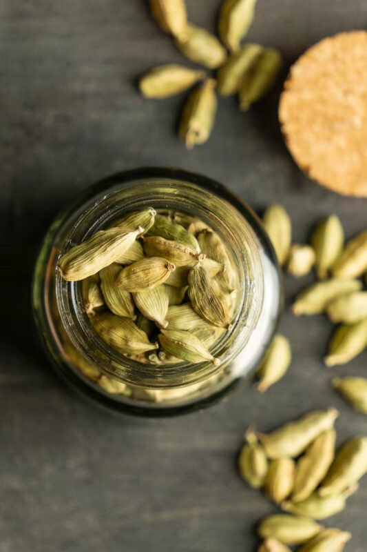 RDS Green Cardamom – Premium Indian Elaichi Pods, 6mm+, Export Quality.